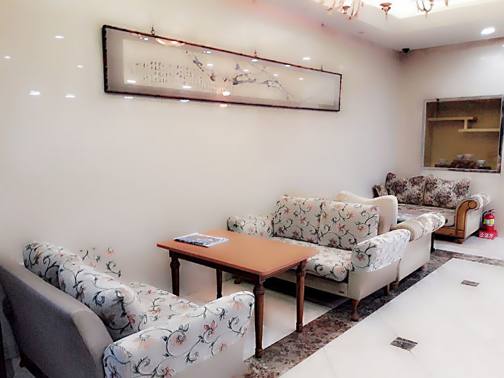 Gallery Tourist Hotel Cheongju Exterior photo