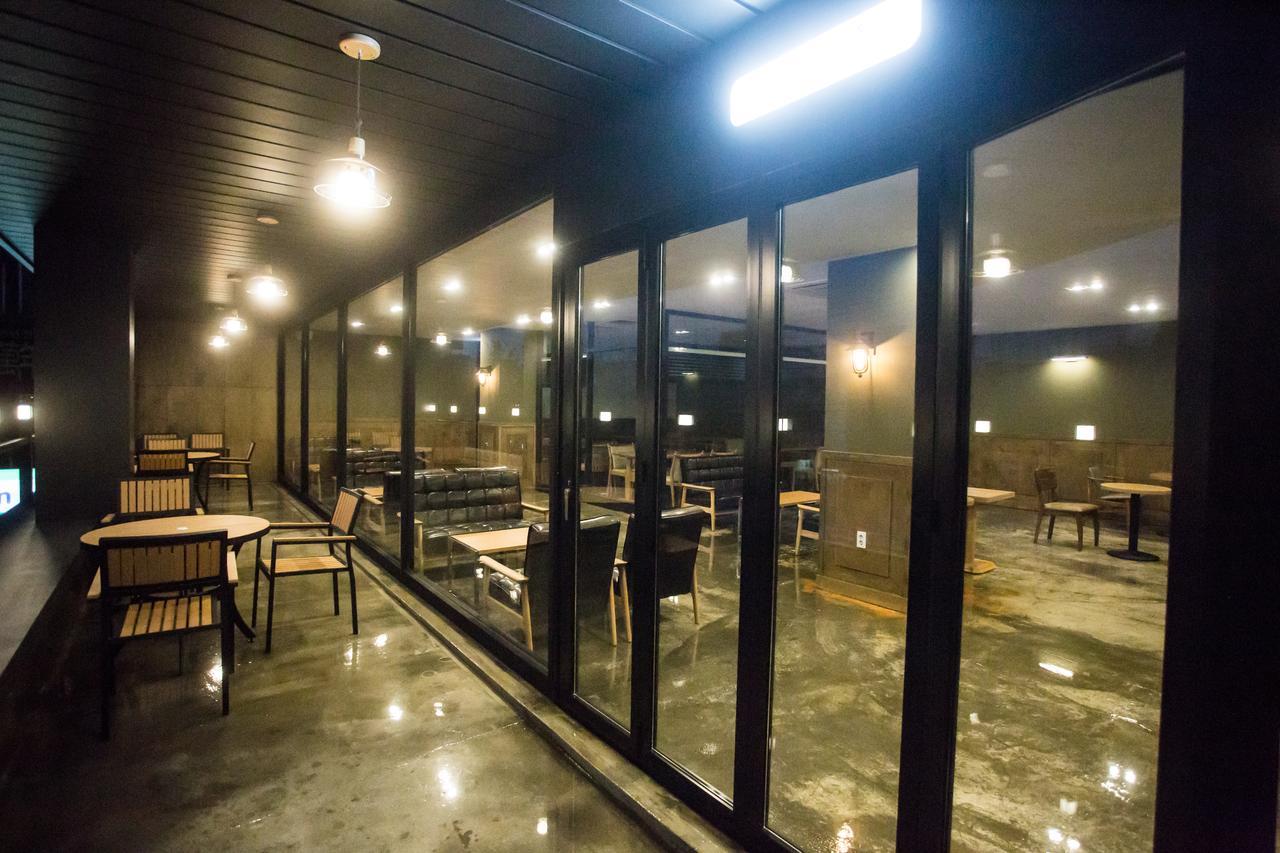 Gallery Tourist Hotel Cheongju Exterior photo