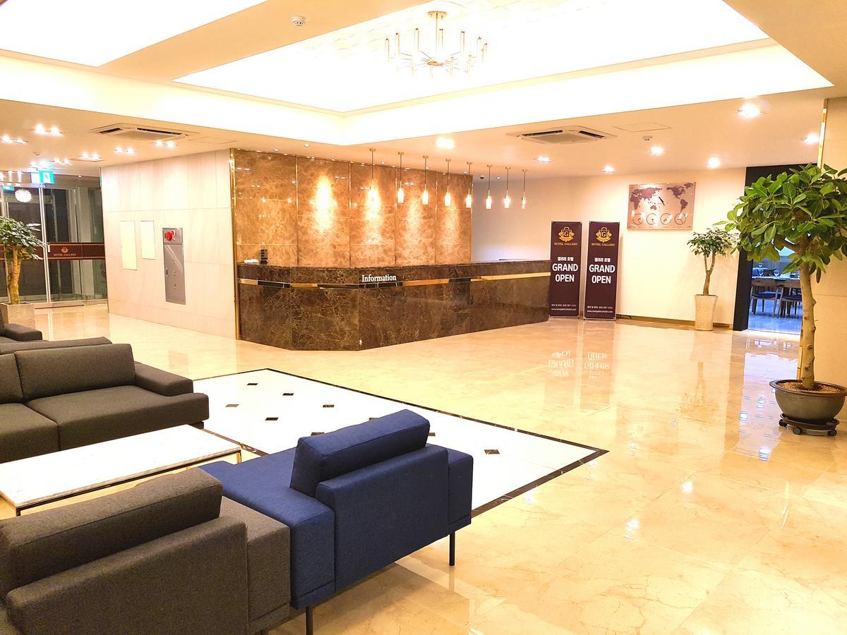 Gallery Tourist Hotel Cheongju Exterior photo